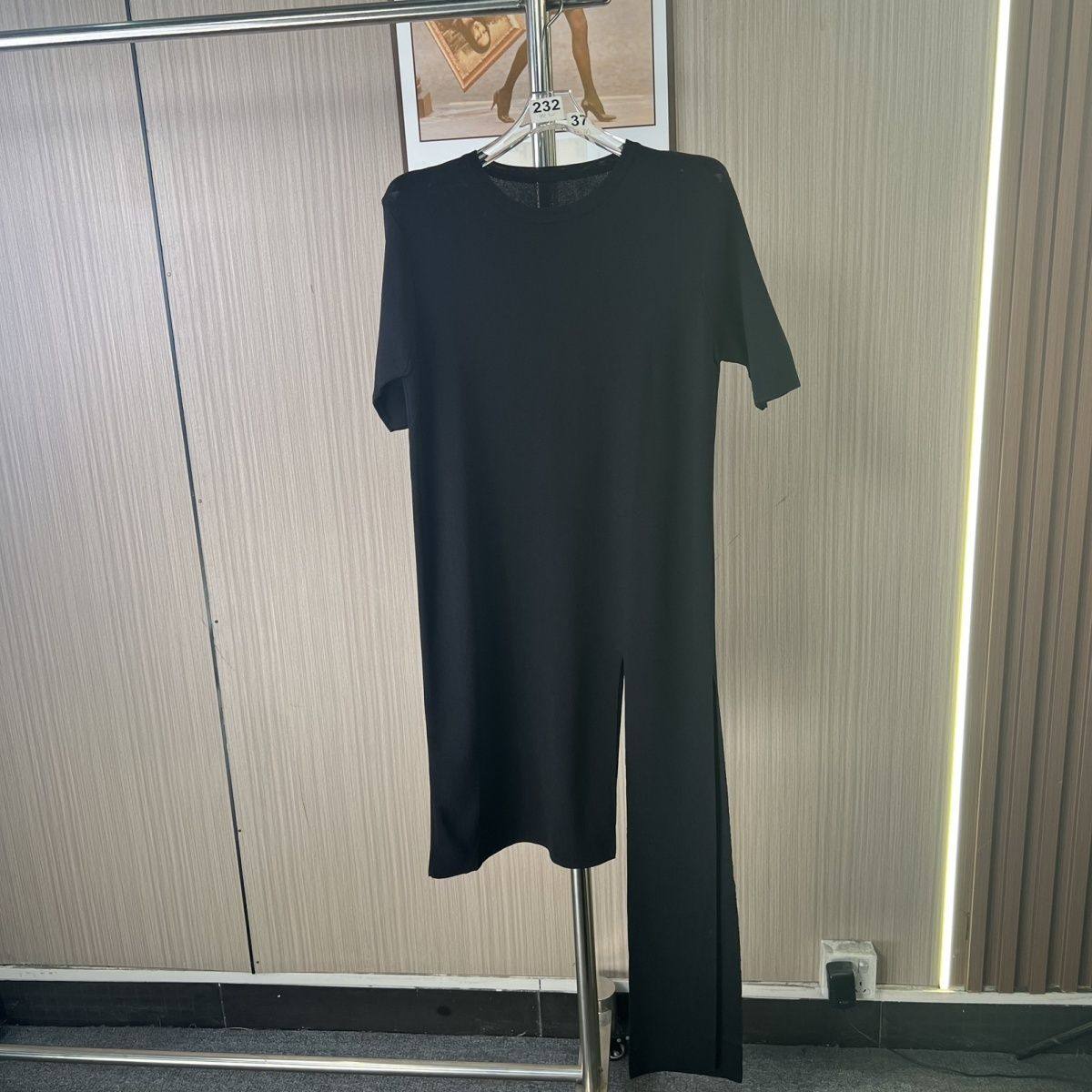 1217撤柜FT 时尚开叉设计宽松短袖针织连衣裙