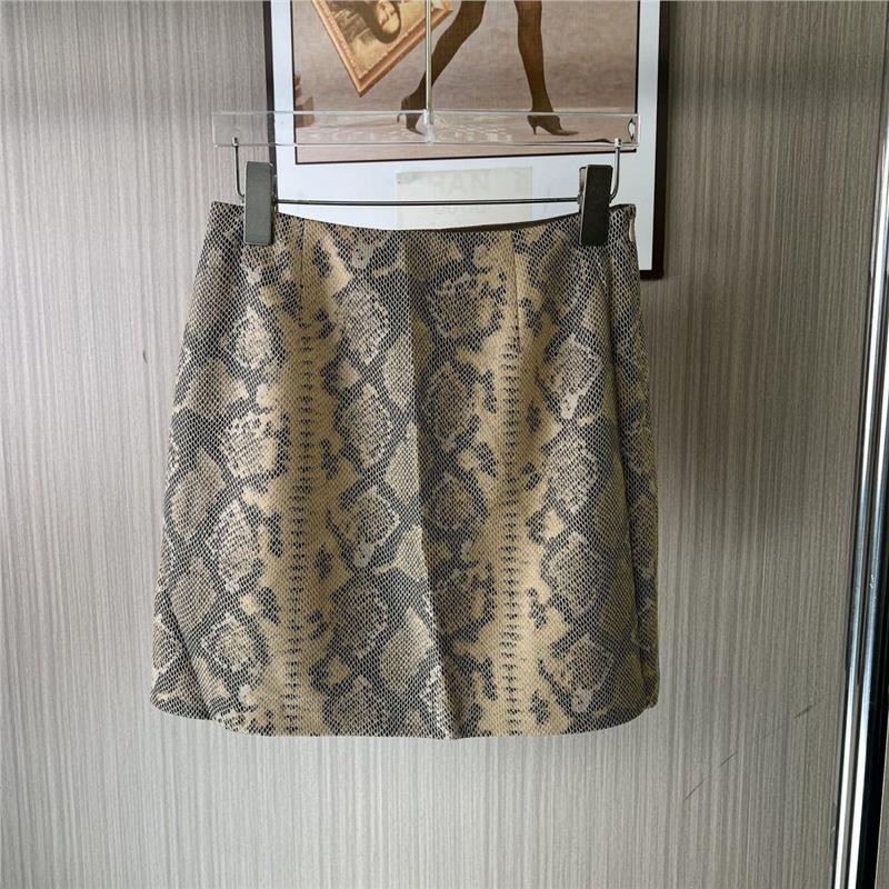 41003撤柜ATU新款女装气质优雅中裙设计感字半身裙