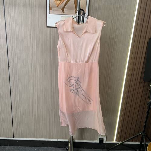 1119撤柜ft夏季收腰背心显瘦桑蚕丝连衣裙气质新款无袖裙子