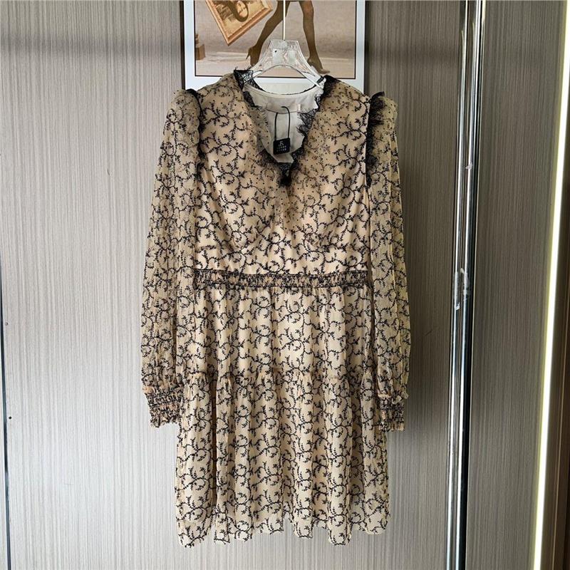 11039撤柜ATU连衣裙印花2025新款蕾丝收腰长袖显瘦碎花气质裙子