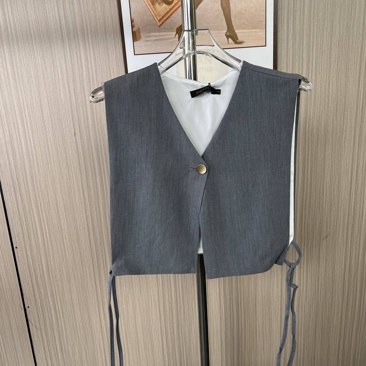 1003撤柜cg大码女装灰色设计西装马甲春秋女款宽松无袖气质,女装/女士精品,衬衫,淘宝优惠券,粉丝福利购,淘宝优惠卷