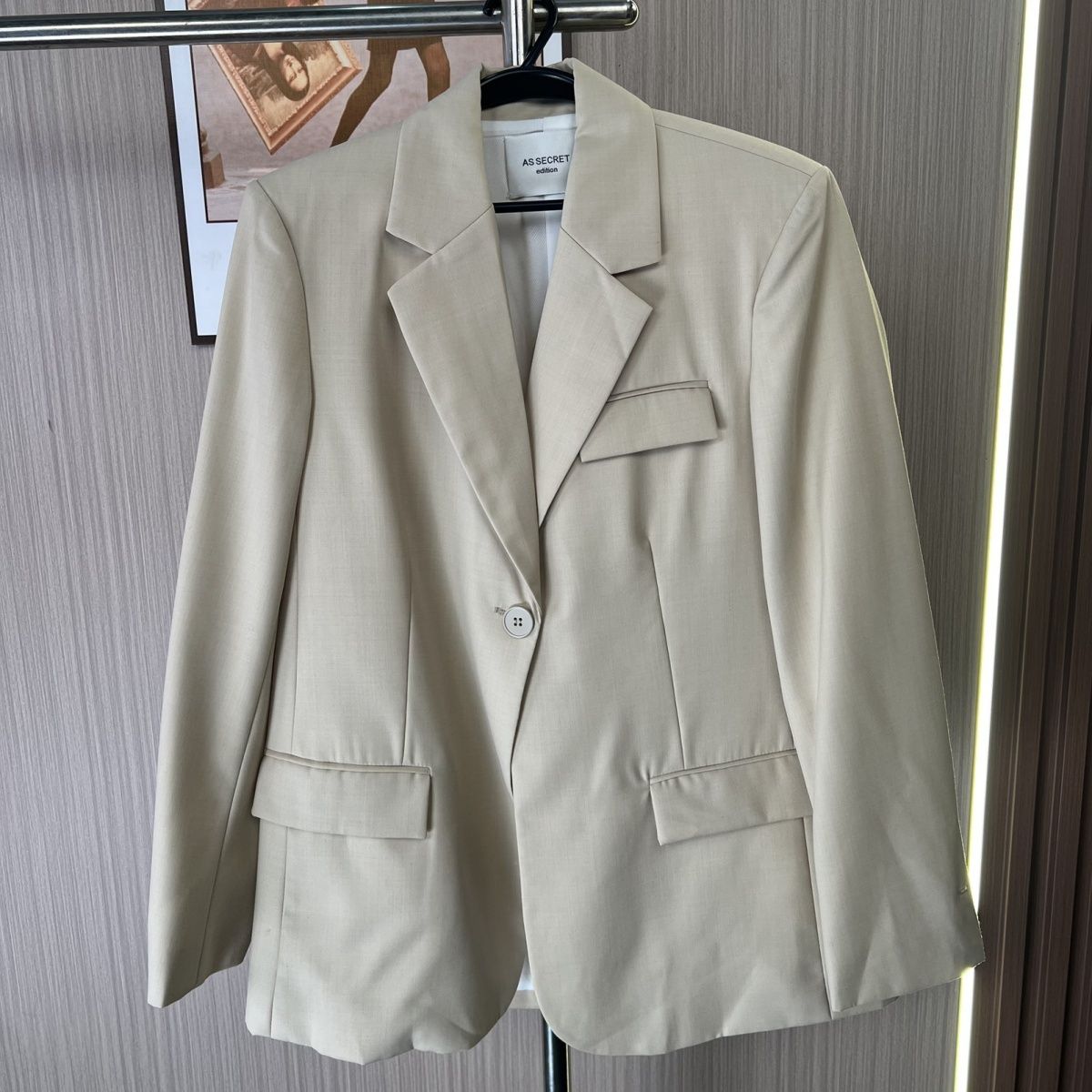 1218深圳南油女装西装外套秋装休闲通勤上衣设计西服气质