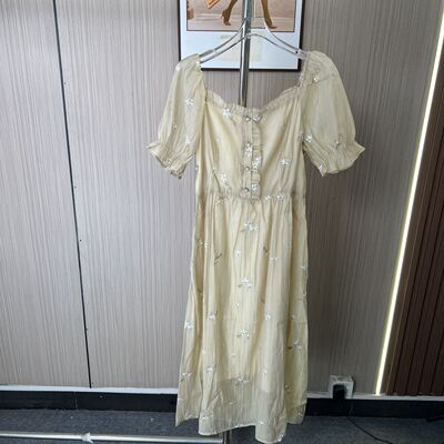 0233撤柜AL夏季碎花泡泡连衣裙甜美气质高级新款刺绣裙子收腰仙女