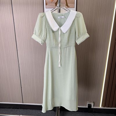 1049撤柜NH设计连衣裙时尚娃娃收腰中长款绿色夏季裙子新款