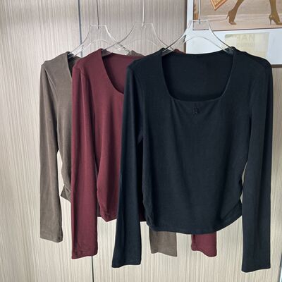 2209品牌撤柜剪标时尚女装新款打底秋冬秋季新款设计正肩上衣