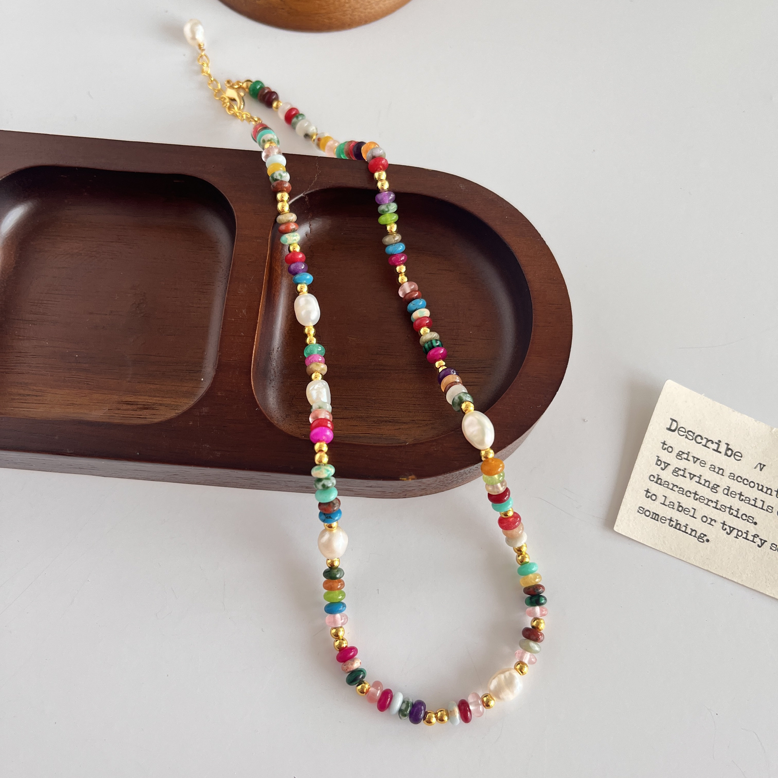 天然彩色串珠项链女多巴胺配色天然珍珠配饰轻奢小众2025新款颈链