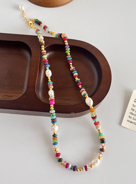 天然彩色串珠项链女多巴胺配色天然珍珠配饰轻奢小众2025新款颈链