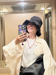 白百何同款红色珊瑚串珠嘎乌盒吊坠项链藏族颈链配饰女2024年新款