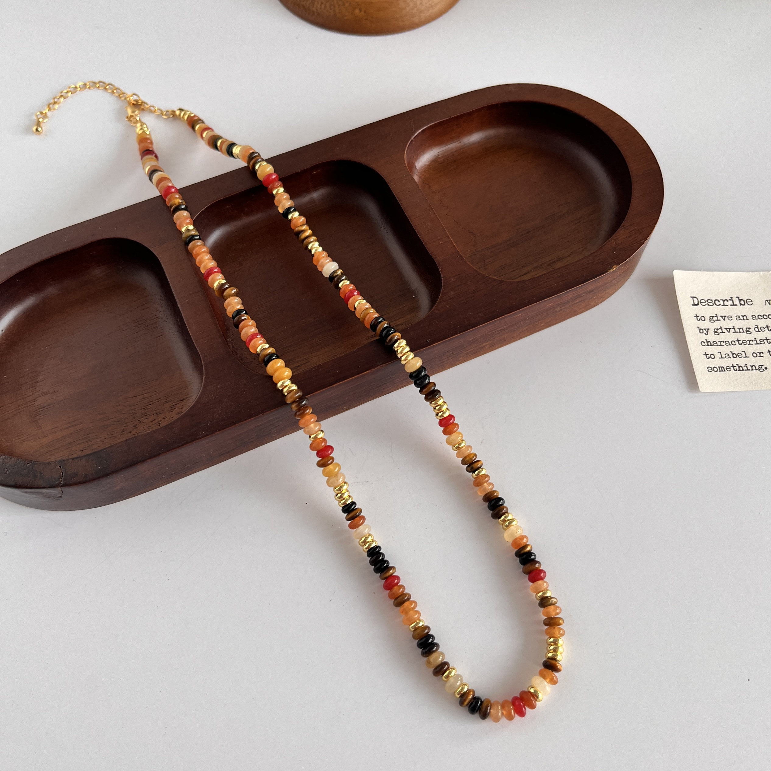 大地飞盘天然串珠玛瑙项链女夏轻奢小众高级感锁骨颈链2025新品