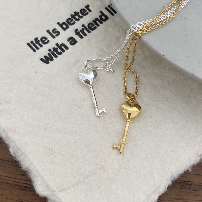 韩国东大门同款简约精致设计感细链条迷你小钥匙锁骨链项链可叠戴