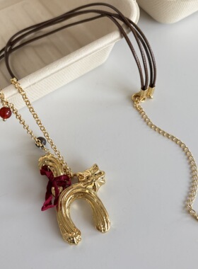 秋冬新款曲奇猫咪项链女玛瑙拼接小众设计奇趣鬼马可爱编绳毛衣链