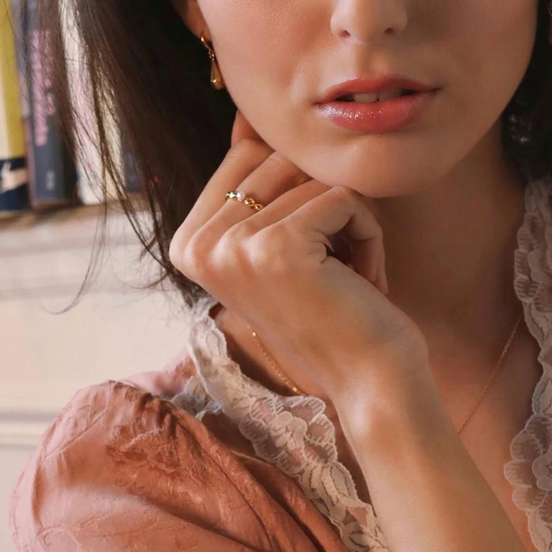 不规则珍珠戒指轻奢红宝石情人节