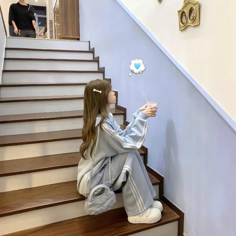 韩系减龄休闲运动服套装女秋冬条纹连帽卫衣外套阔腿裤学生两件套,女装/女士精品,休闲运动套装,淘宝优惠券,粉丝福利购,淘宝优惠卷