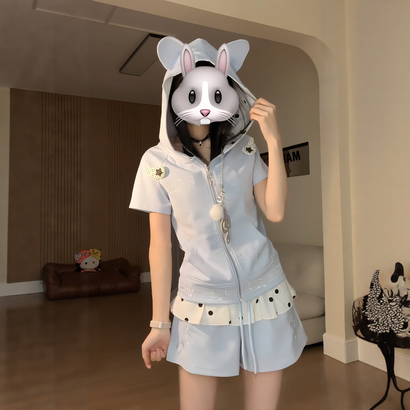 韩系软妹风休闲运动套装女夏季波点拼接短袖短裤小个子可爱两件套