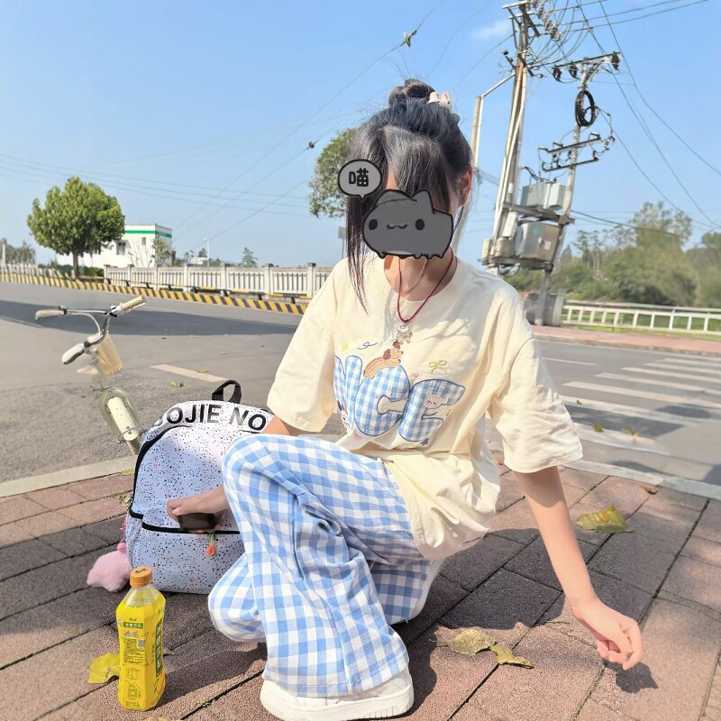 小个子减龄休闲运动服套装女夏季纯棉字母短袖格子长裤可爱两件套