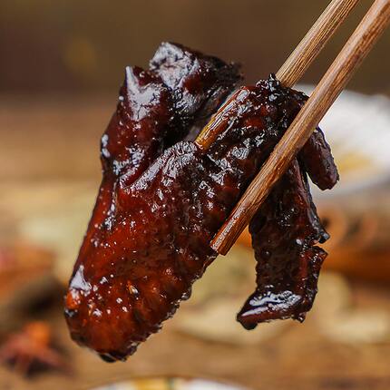 吮指好吃！蜜汁鸡翅 福鼎深夜柴火卤味肉零食皮脆肉香哇！等一味