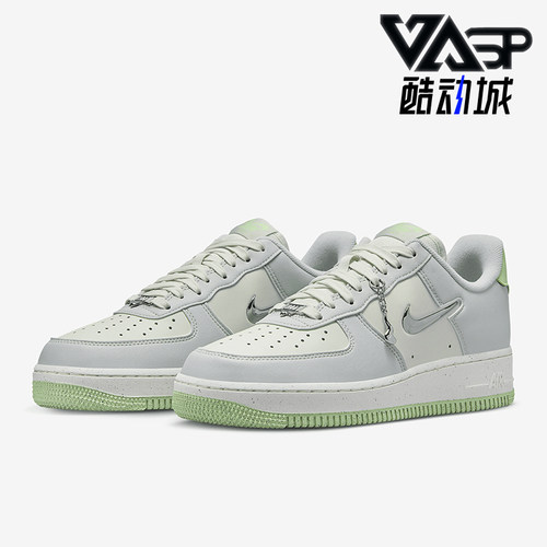 Nike/耐克女士耐磨低帮运动鞋