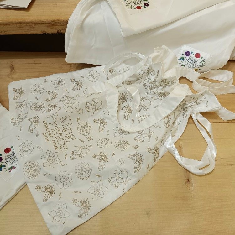 日单库存微瑕大号白色收口袋收纳袋单肩背购物袋礼品包装袋布袋子,收纳整理,购物袋/环保袋/帆布袋,淘宝优惠券,粉丝福利购,淘宝优惠卷