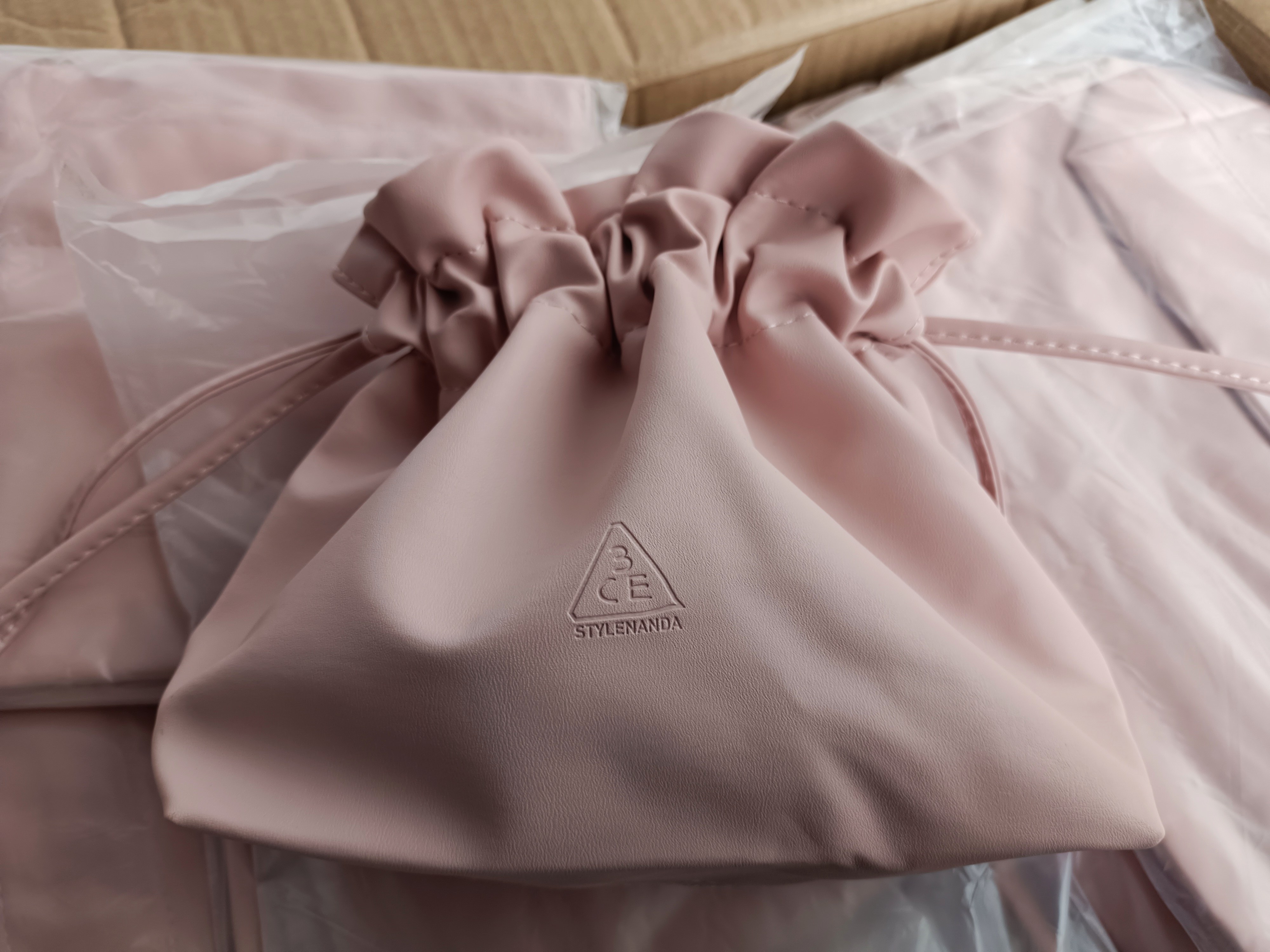 订单库存高品质皮粉色抽绳袋化妆品小物件收纳袋手袋,收纳整理,购物袋/环保袋/帆布袋,淘宝优惠券,粉丝福利购,淘宝优惠卷