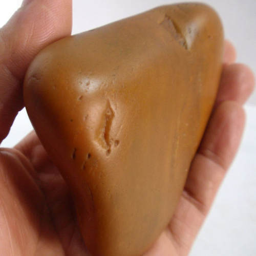 黄龙玉籽料原石把件雕刻精孤品