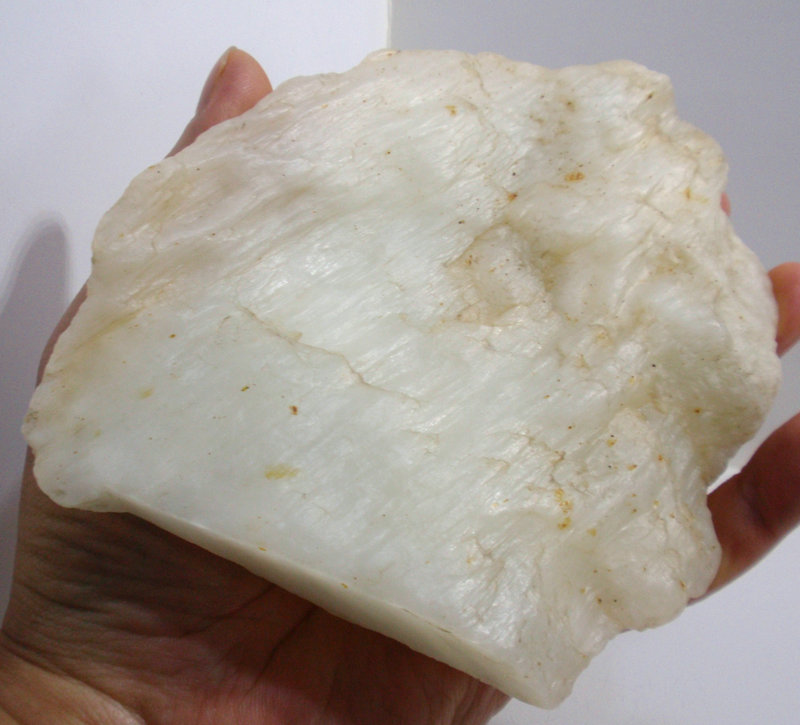 新疆和田玉羊脂白無裂無雜戈壁料