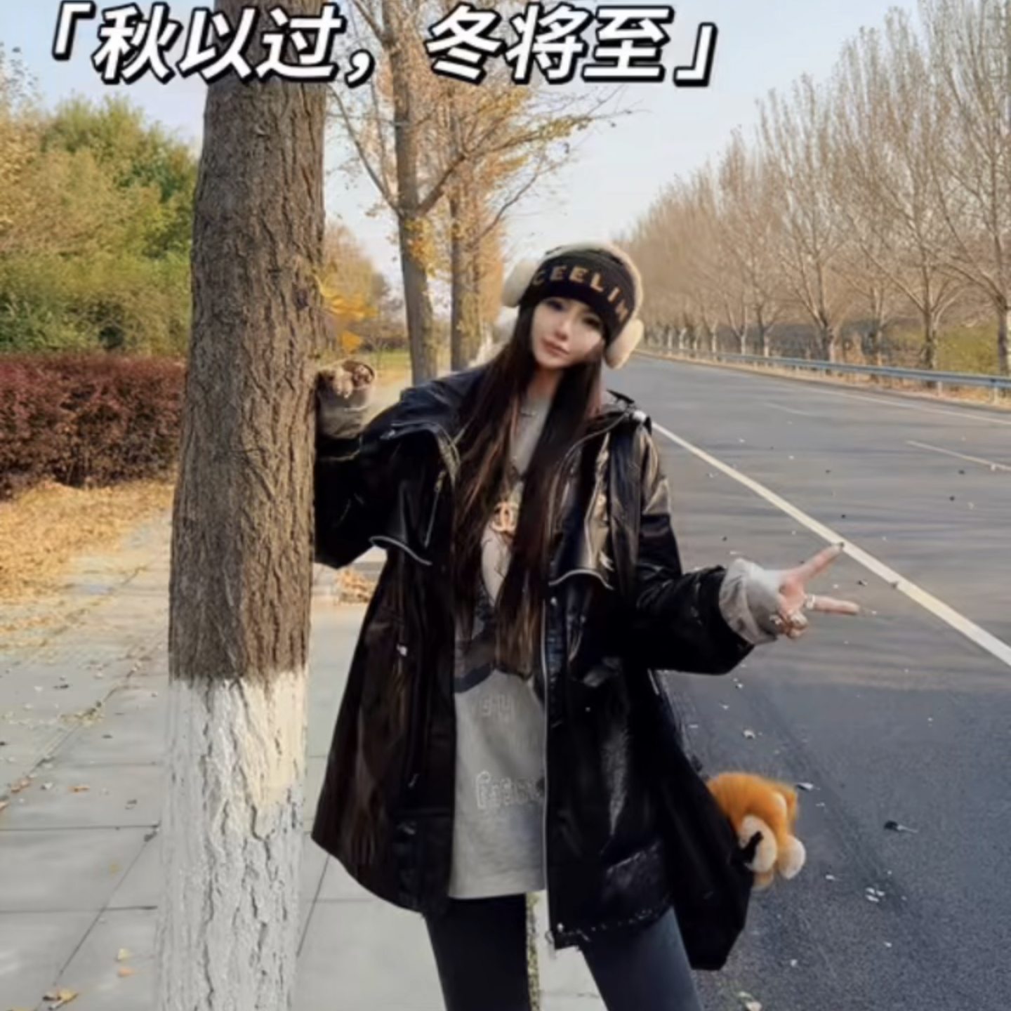 2025冬季新款真皮皮衣女中长款连帽羽绒服外套休闲宽松皮羽绒潮