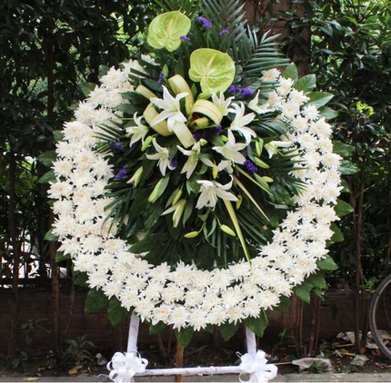 北京花圈鲜花同城速递丧事花圈花篮祭奠白事菊花悼念殡仪上海花店