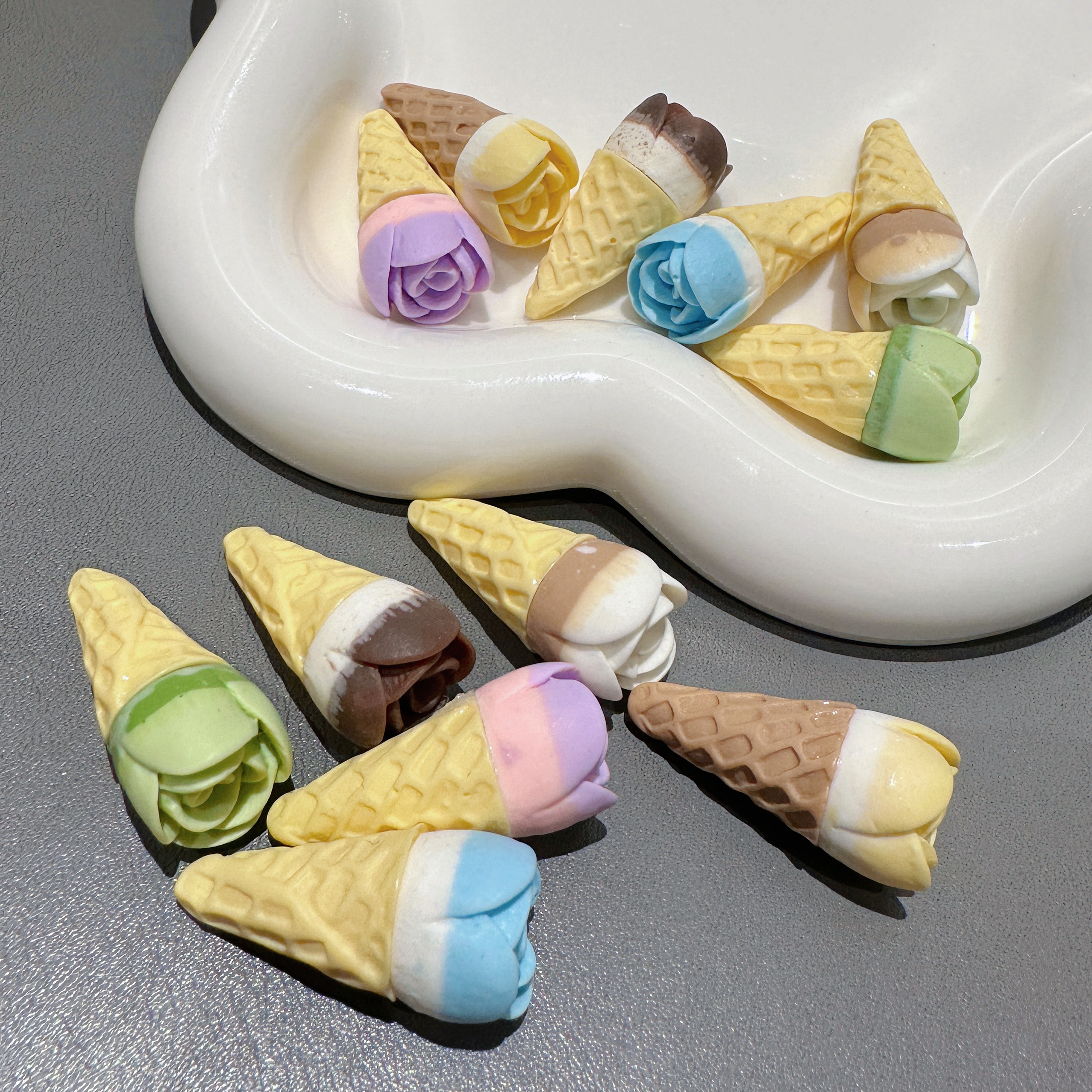 仿真玫瑰花朵冰淇淋甜筒 奶油胶手机壳diy手工自制发饰树脂配件