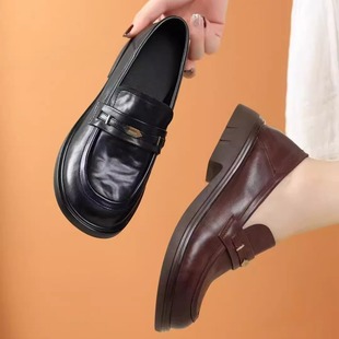 2025新款大码女鞋40-43码单鞋真皮41 42百搭时尚乐福鞋低跟通勤