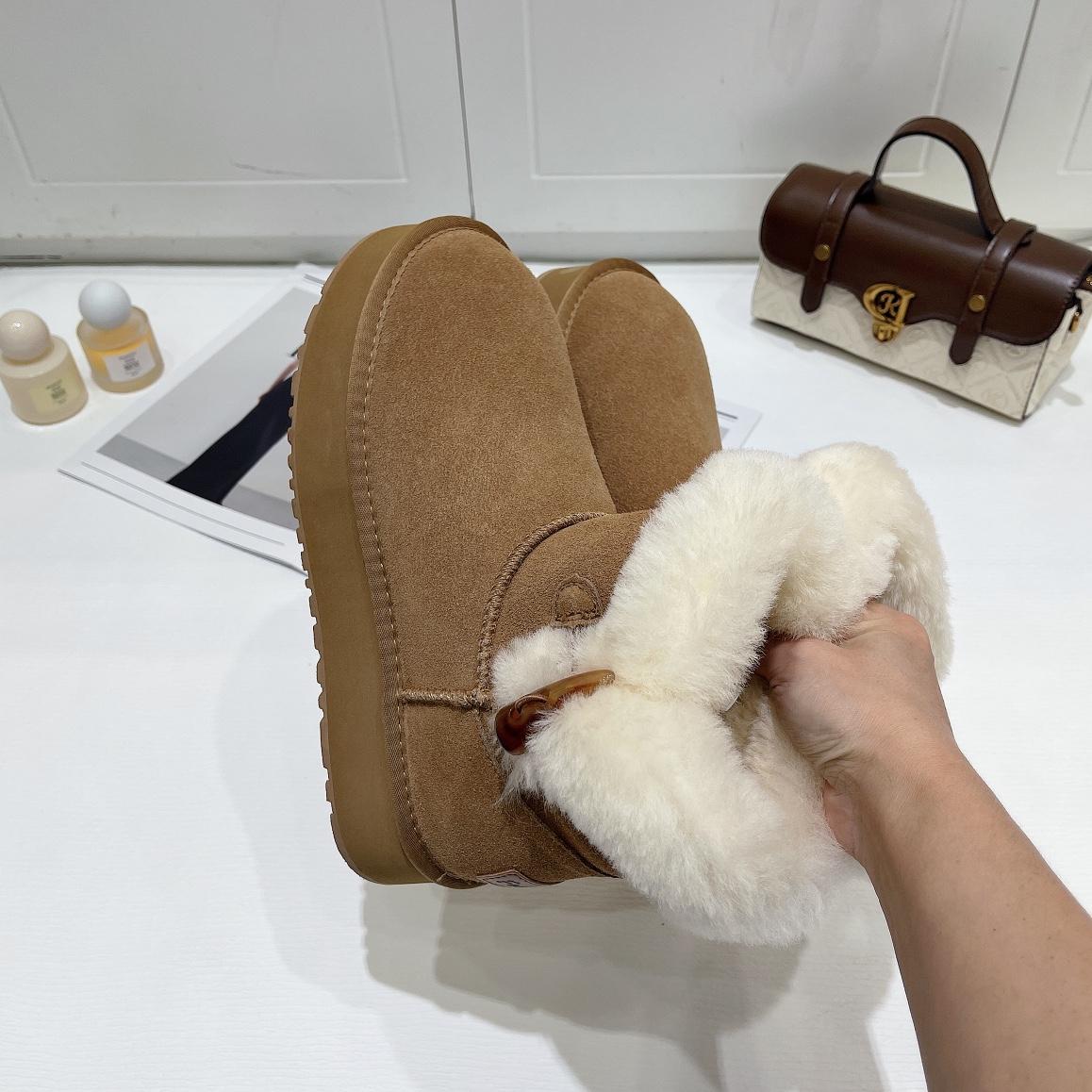 雪地靴冬季大码女靴大棉鞋女鞋