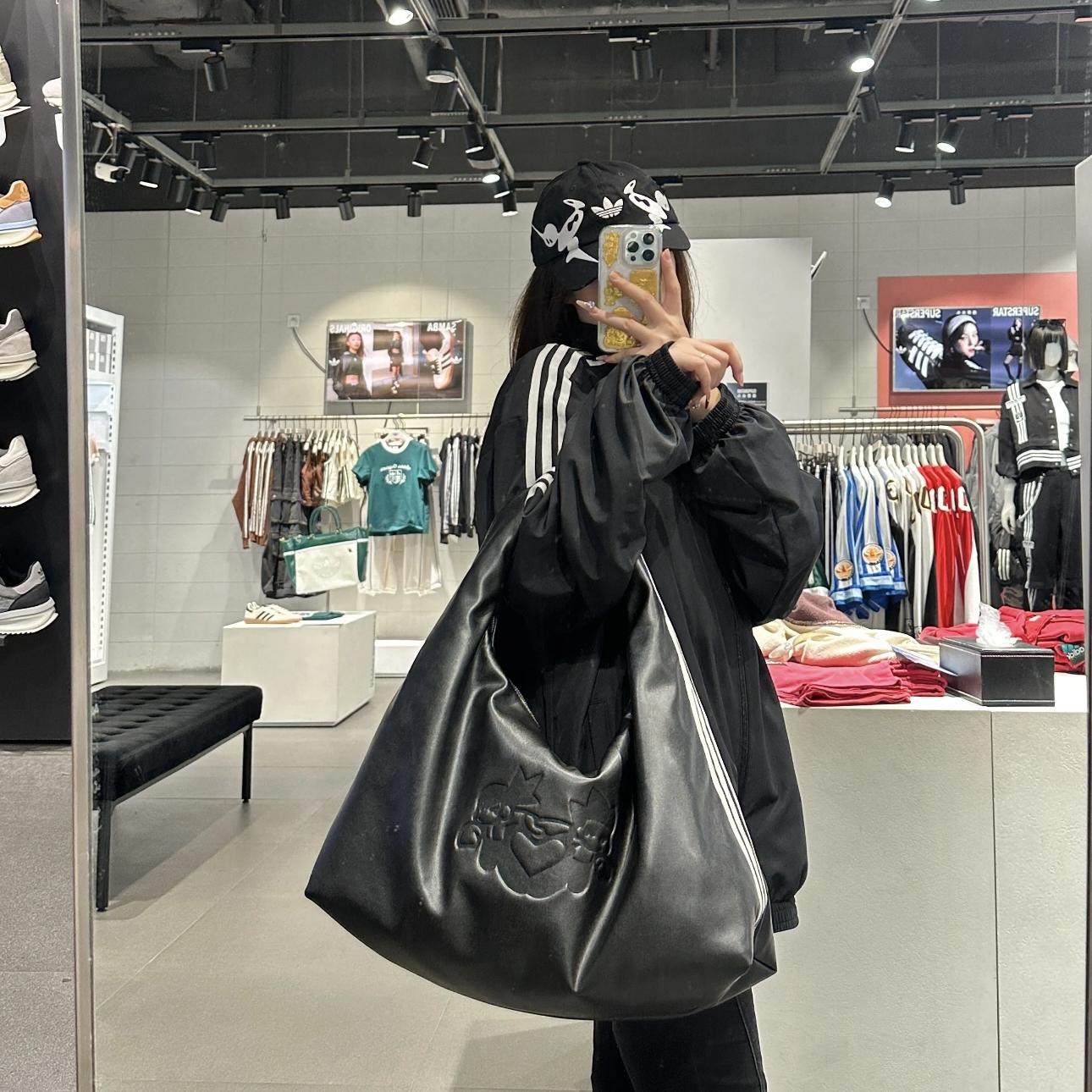 2月三叶草ADIDAS阿迪达斯 OFFGOD联名男女情侣休闲单肩包KA9274