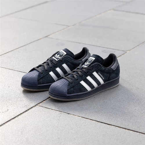 运动板鞋ADIDAS4月经典舒适男女