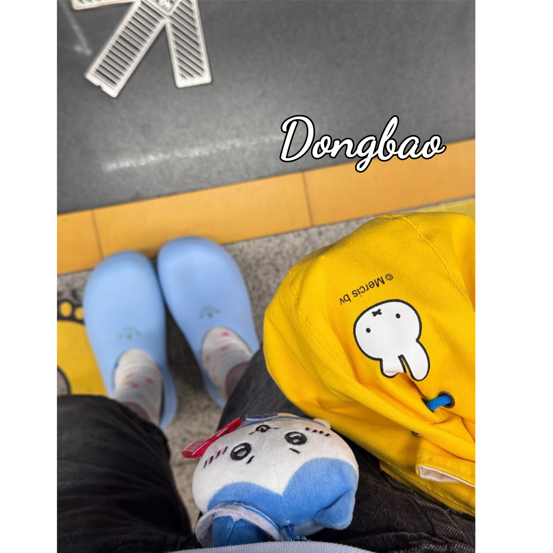 6月adidas阿迪达斯5月女子时尚休闲运动厨师鞋蓝色拖鞋JR8820