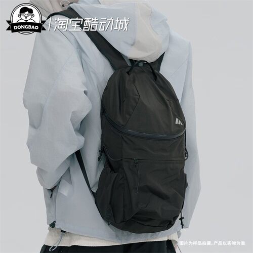 可收纳运动健身双肩背包