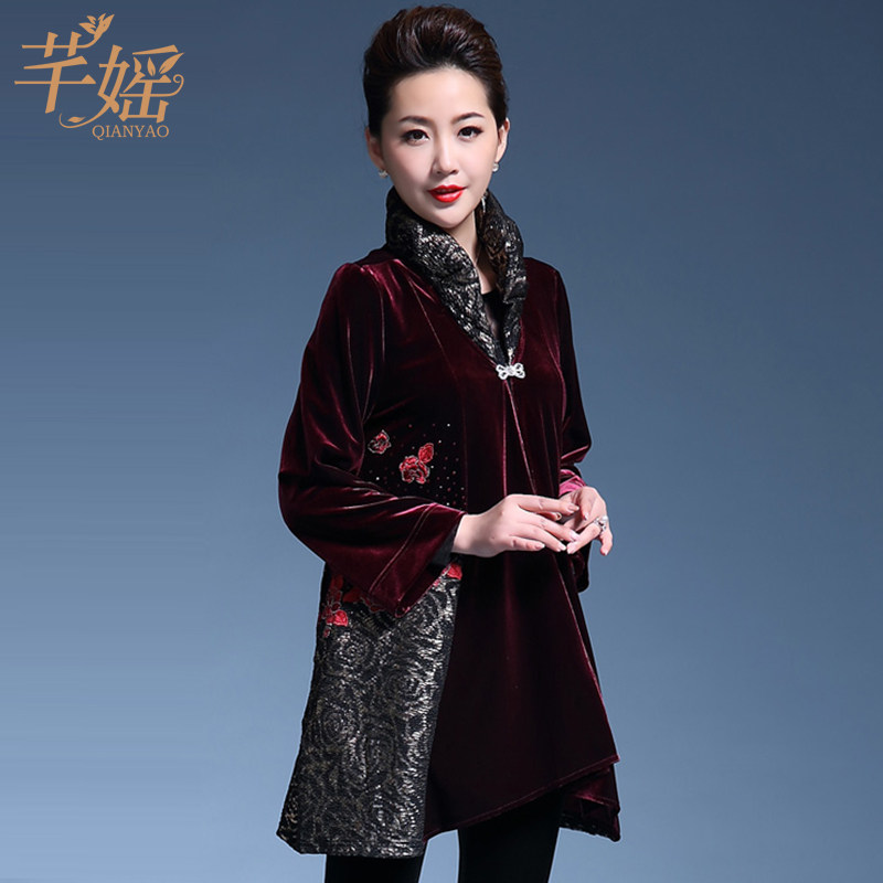中老年女装秋冬新款金丝绒外套中中老年女装