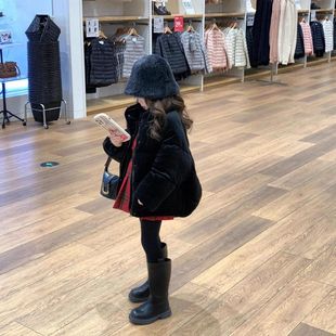 女童冬款立领丝绒羽绒棉棉服外套+红色刺绣麻花毛衣+红格毛呢短裙