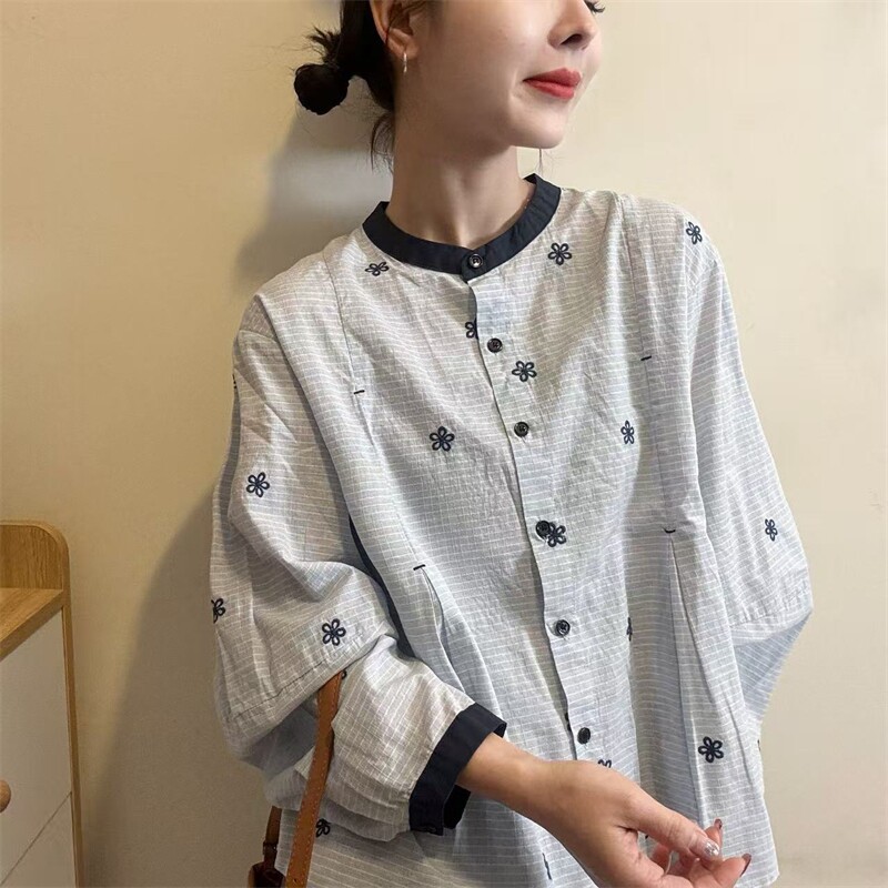 欧洲站2026春季新款欧货韩系刺绣小花朵拼色边宽松条纹娃娃款衬衫