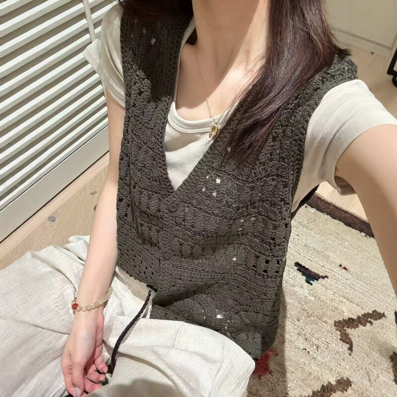 欧洲站2026春季新款欧货重工钩花镂空V领休闲无袖针织背心马甲女