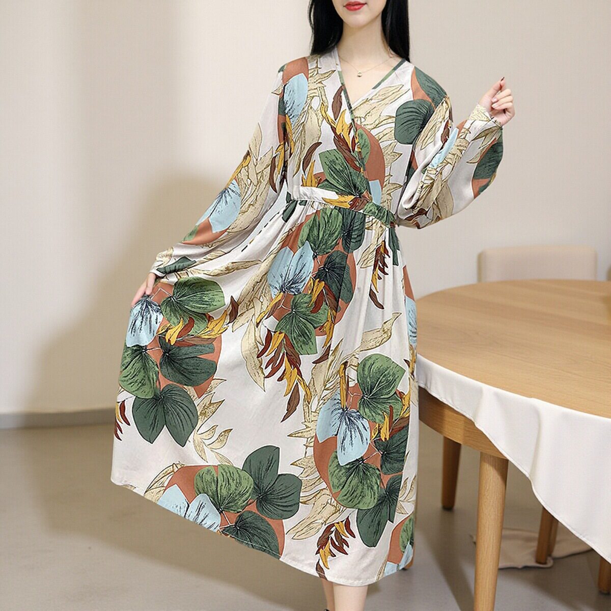 【V领长袖连衣裙】绵绸睡裙女碎花可外穿遮肉显瘦时尚家居服Y108