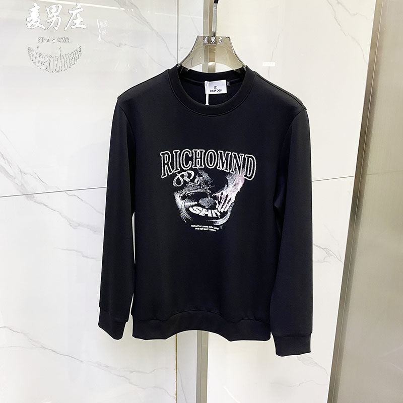 秋冬欧货男26岁+字母印花卫衣