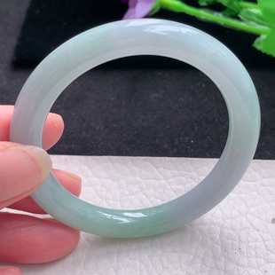 翡翠A货玉手镯浅绿水润圆条手环 8.5美人镯 叮当镯 8.2 n自然光53