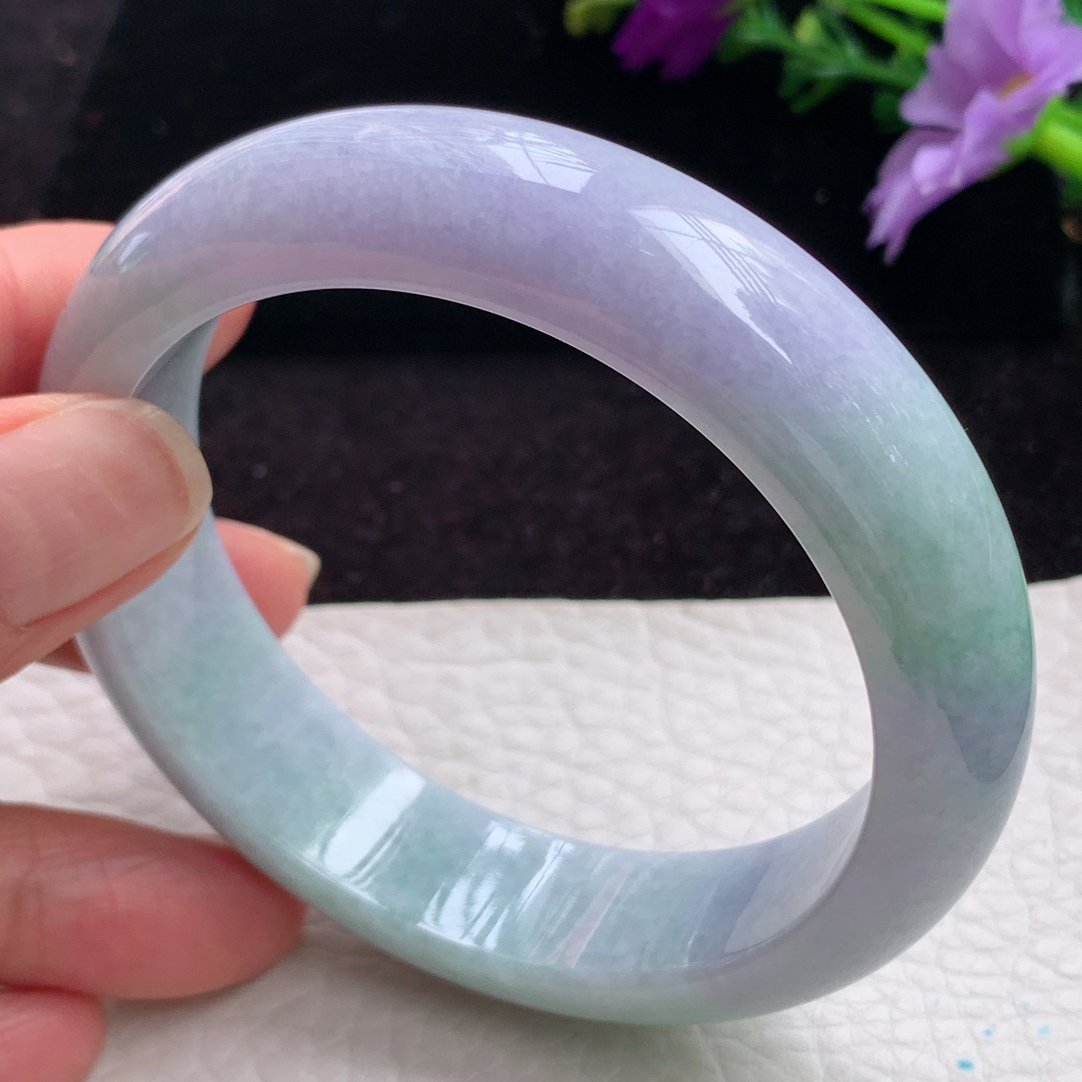 js实拍58*15.2*9轮胎镯 老坑精美缅甸春带彩宽边翡翠玉手镯玉手环