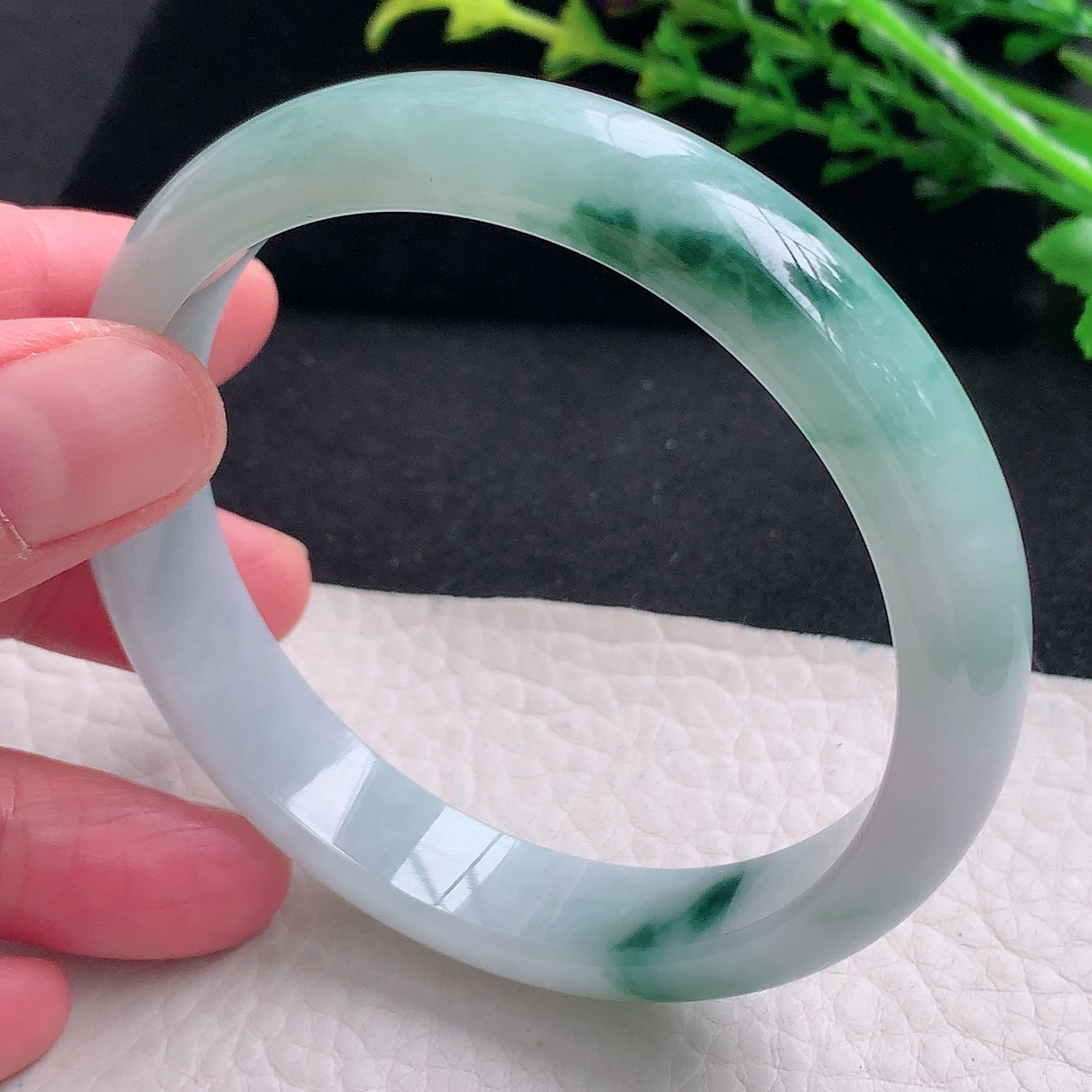 js大圈口60*12*7平安镯 天然缅甸翡翠a货冰飘花宽边珠宝玉手镯