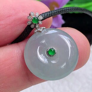 6缅甸翡翠冰透润饱平安扣小吊坠 天空蓝18k金扣 19.5 zzx实拍27