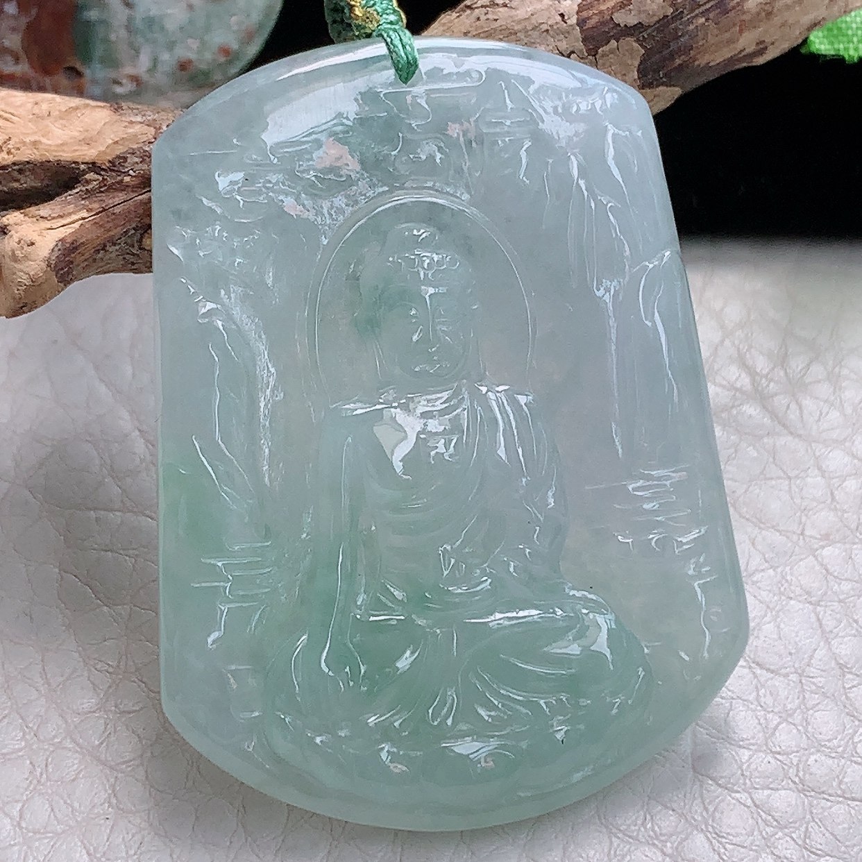 yn实拍50*38*5缅甸天然翡翠冰晴底阿弥陀佛吊坠冰透精雕佛祖玉坠