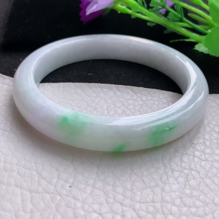 ee大圈口65*12.5*9.3平安镯 缅甸翡翠手镯飘绿白底青正圈玉镯子
