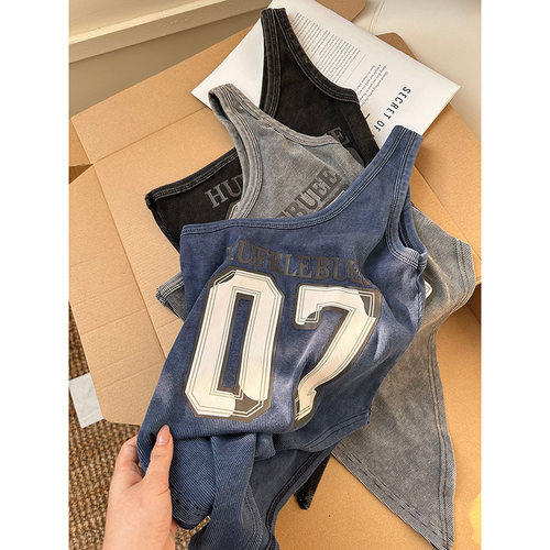 复古时尚数字印花斜肩背心