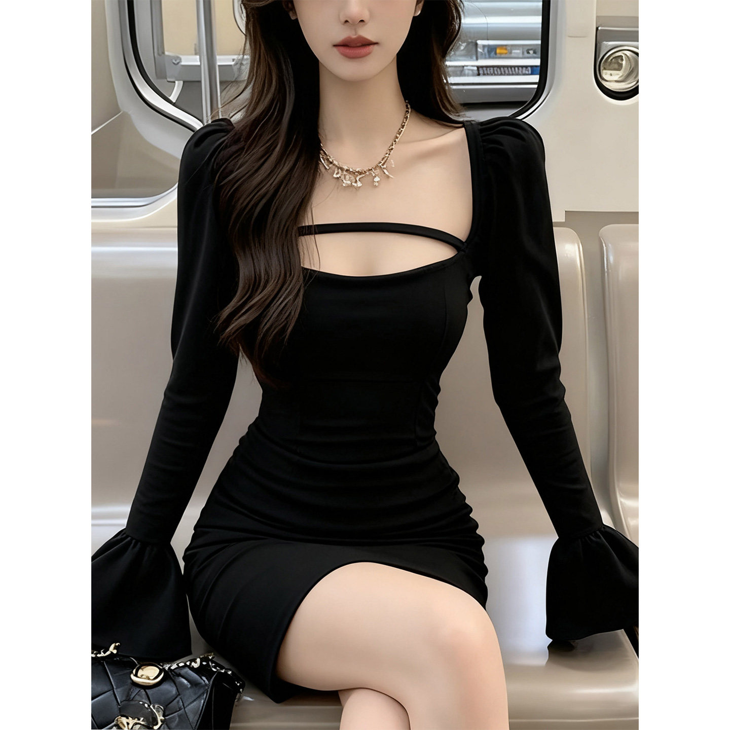 轻熟风黑色抹胸连衣裙女秋季新款喇叭袖紧身显瘦辣妹纯欲性感短裙,女装/女士精品,连衣裙,淘宝优惠券,粉丝福利购,淘宝优惠卷