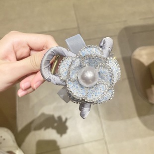 韩国小香风山茶花贝珠发绳高级感新款 精致发夹扭扭夹高级 轻奢时尚