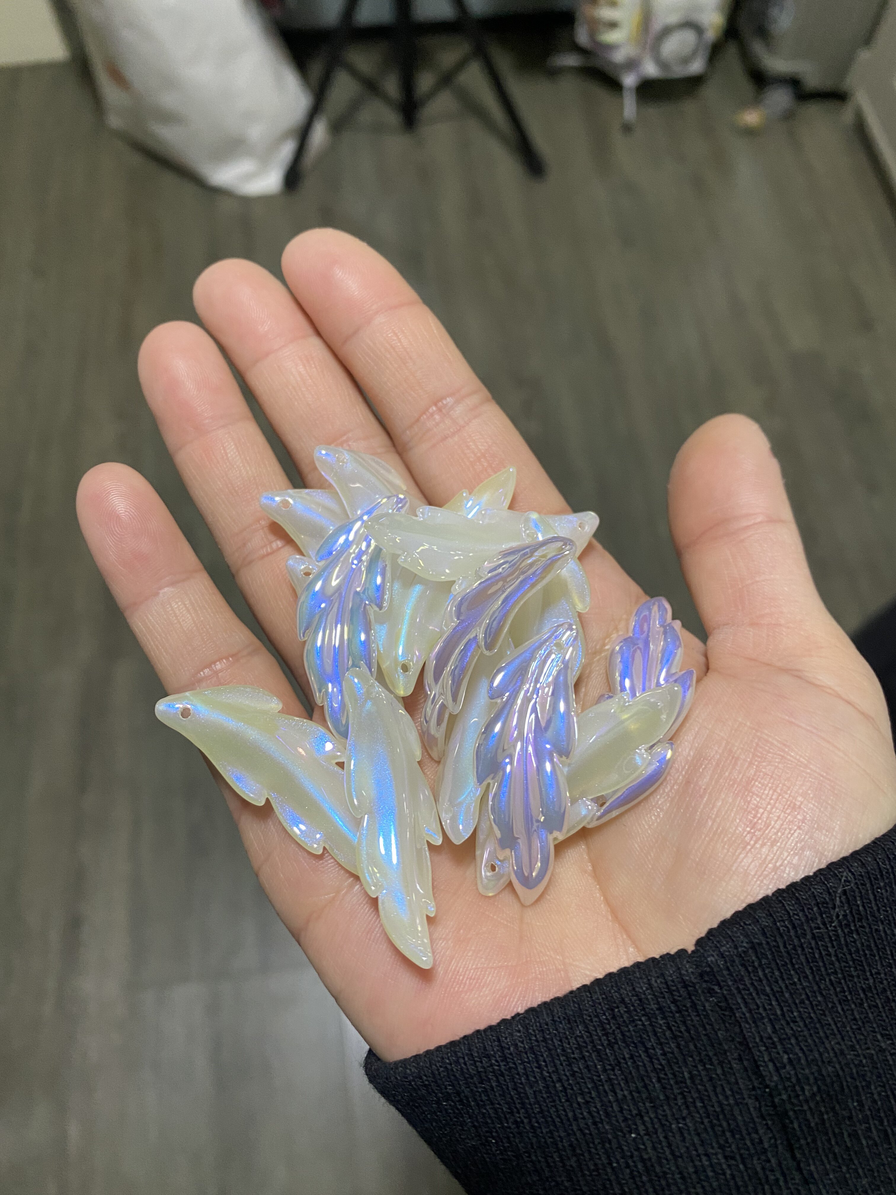 海家夜光经典羽毛吊坠白纯仙女车挂手机包链钥匙扣饰品diy配件